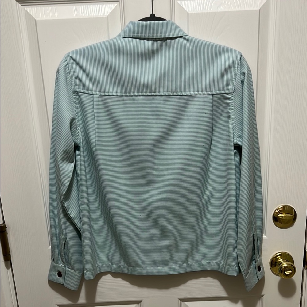 Oobe Striped Shirt with Dark Buttons size medium - Picture 6 of 8